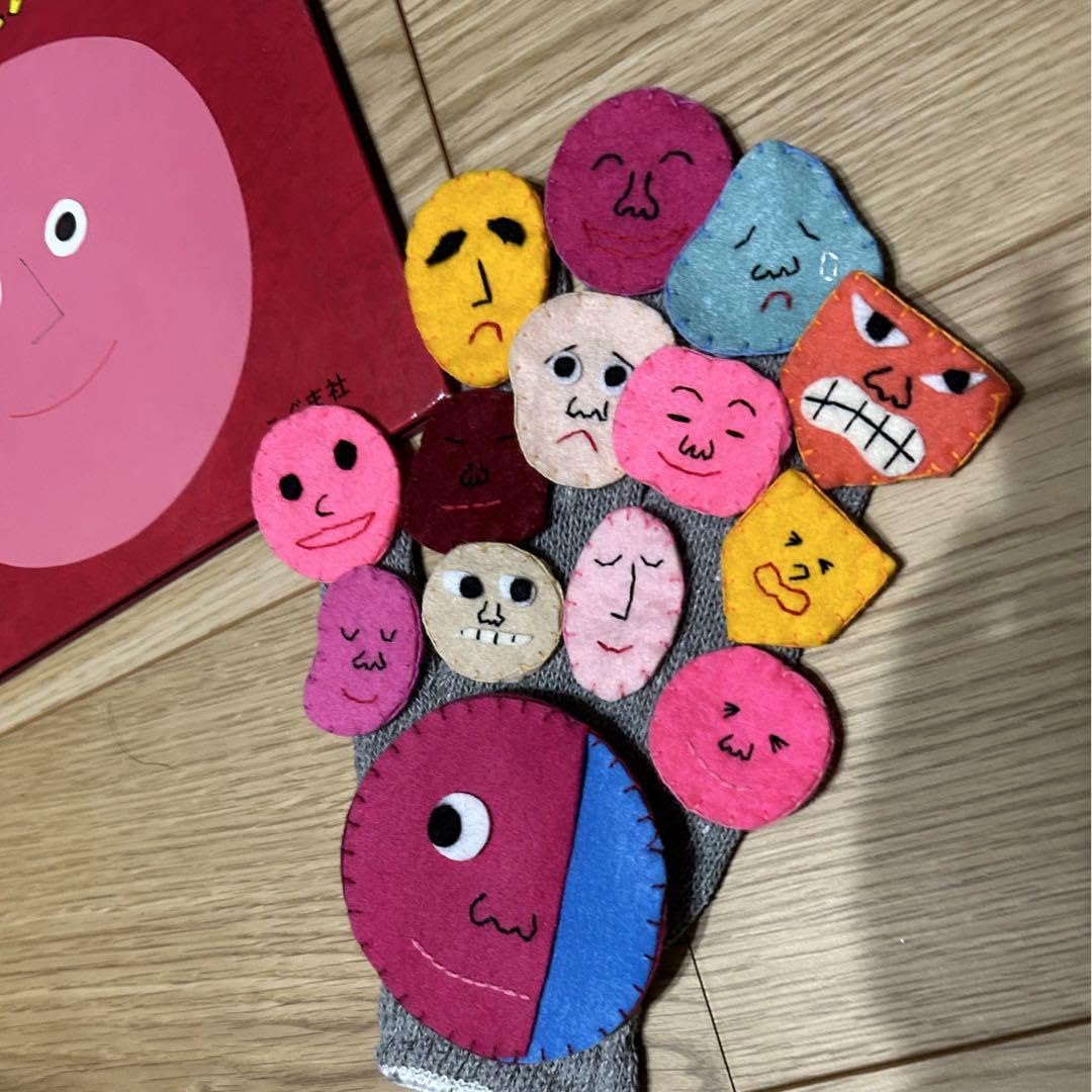 ゆなママ様オーダー品　ねこのお医者さんテーブルシアター　手袋シアター 手袋シアター ねこのお医者さん 雑貨・その他 ❤︎m＆i❤︎ 通販